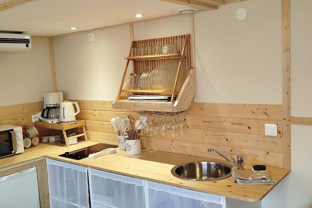 Berck-Plage - 2 Hebergements Insolites Tiny House De 2 A 8 Personnes Exterior photo